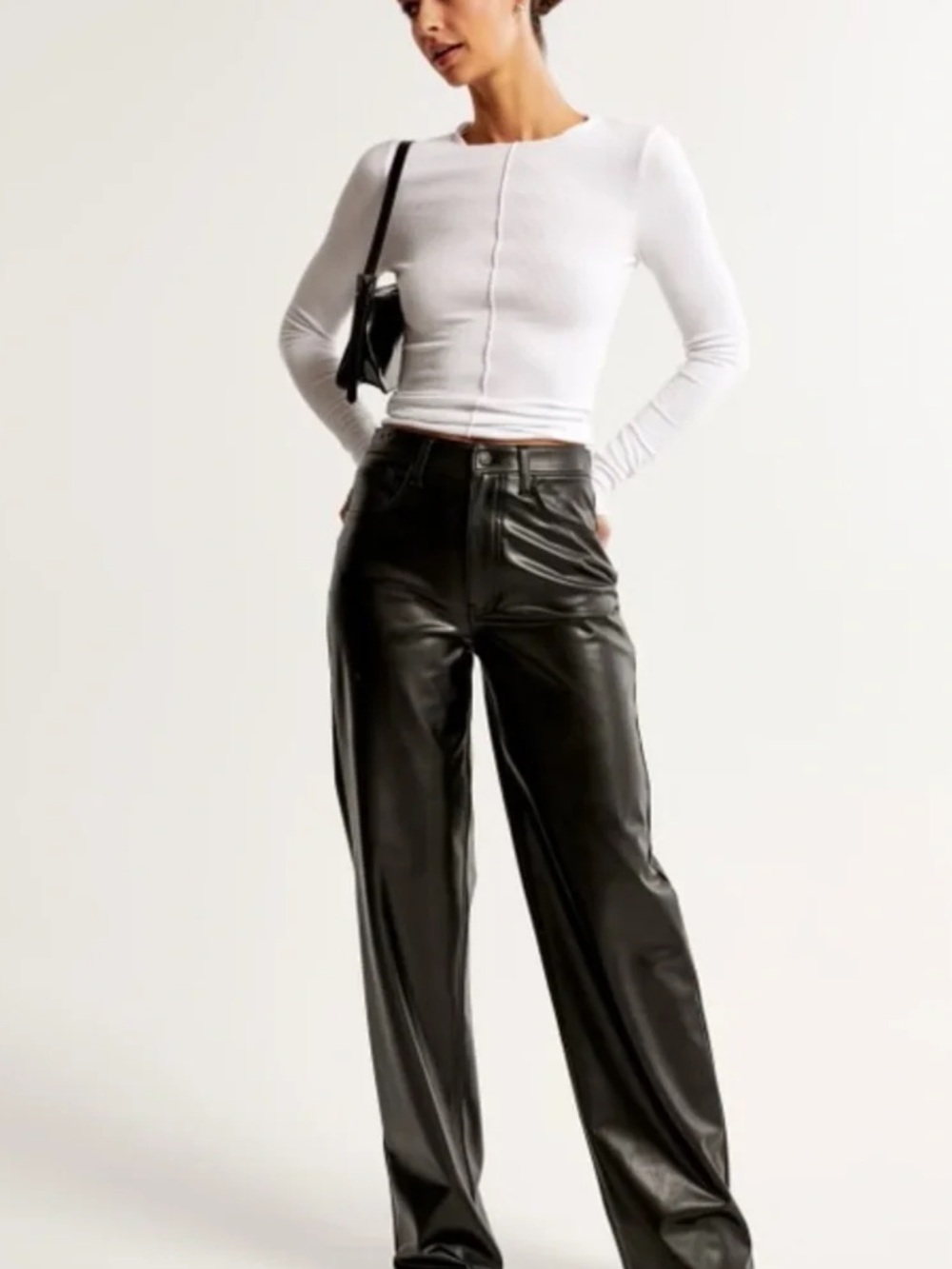 Abercrombie & Fitch - The Loose High Rise - Black Vegan Leather - 28/6L